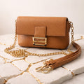 Petit sac en cuir -essentiel au quotidien